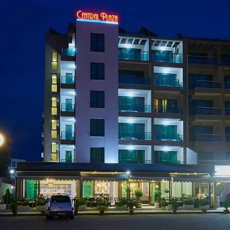 Plaza 3* 포마리